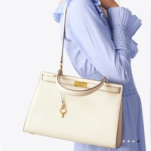 An editors’ favorite from our runway. The Lee Radziwill Bag